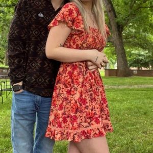 Adorable orange/red floral babydoll dress size small/xs